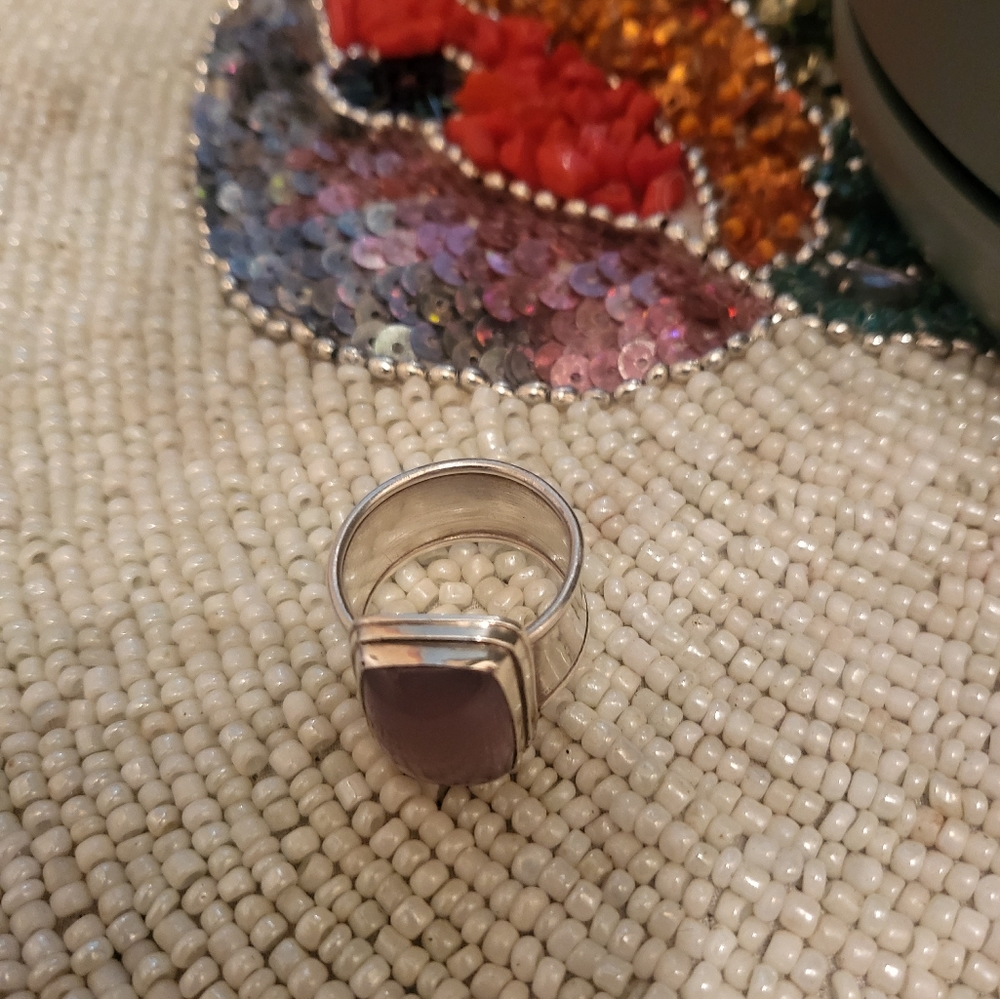 Rose Quartz Silver Ring - Picture 3 of 9